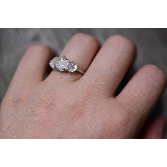 Raw Diamond Engagement Ring Rough Diamond Jewelry Natural and Uncut Diam… - Picture 2 of 6